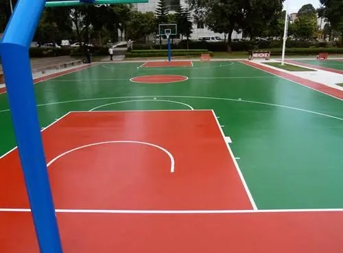 玉树球场地面翻新,裂缝修重要性